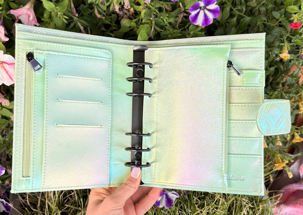 Deluxe Budget A6 Binder in Opal Grün – Kooperation mit Milabi Creations aus Nordirland